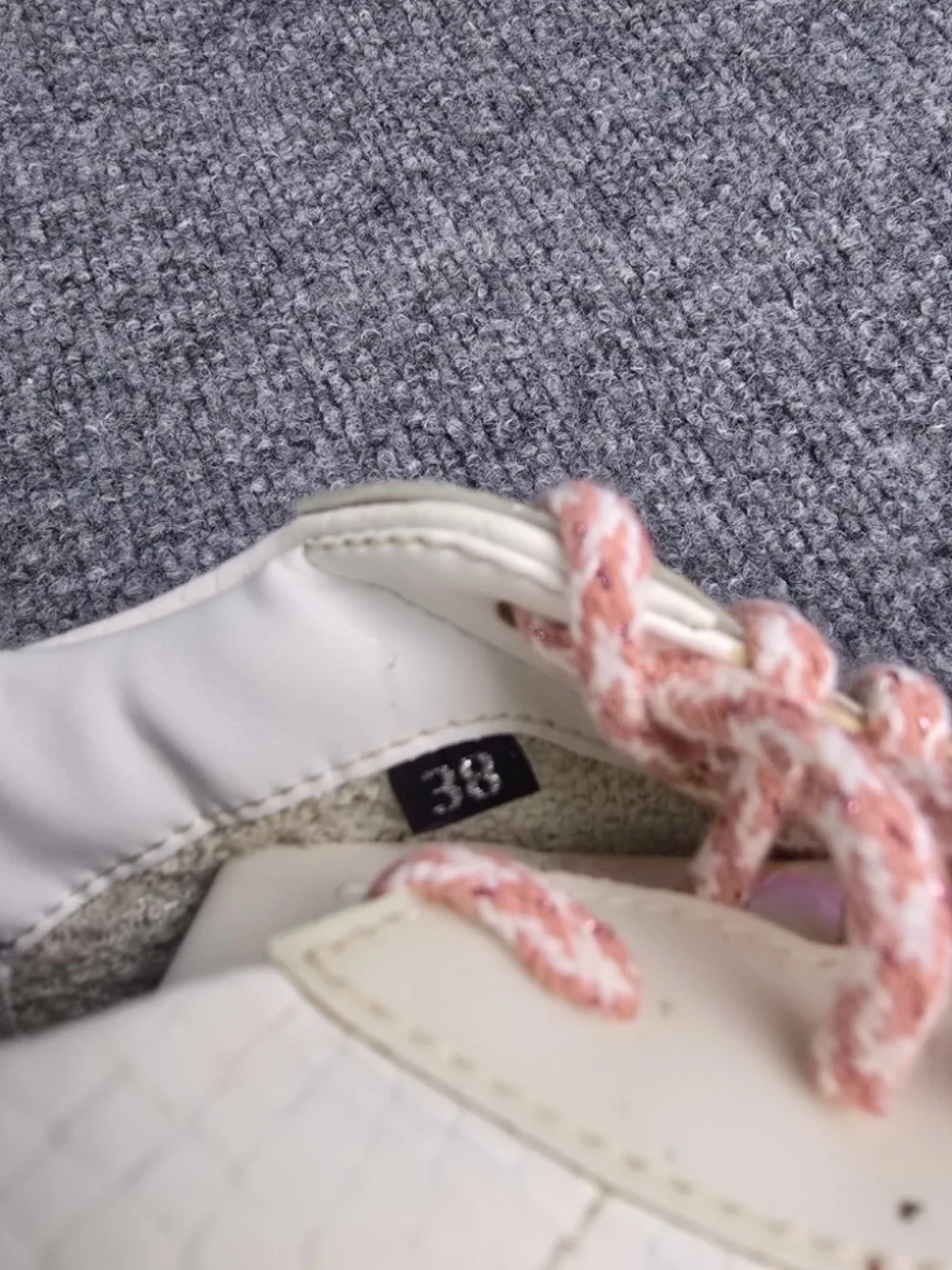 P448 Thea Mini Chess Platform Sneakers White Pink Size 38 US 7.5